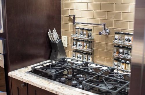 Fernie Condo | The Historic 901 Penthouse | Private Hot Tub