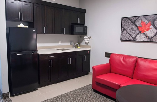Whitecourt Hotel | The Kanata by BCMInns Whitecourt