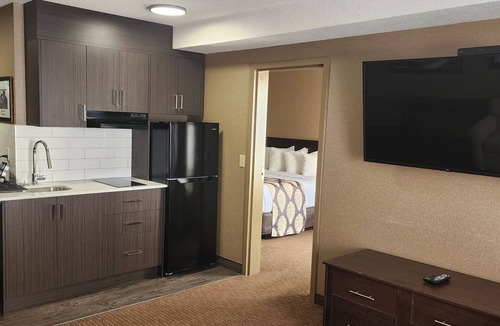 Fort Saskatchewan Hotel | The Kanata Inn Fort Saskatchewan