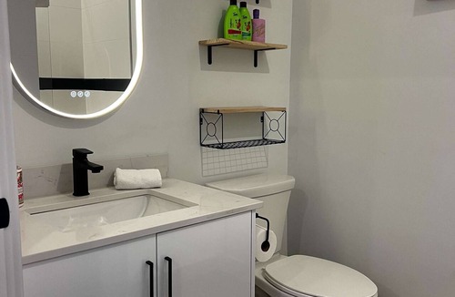 Downtown Halifax Apartment | The King Nook - King Bed Studio in Downtown, AC