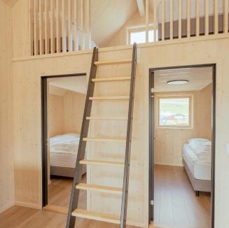 Mivagur House | The Lakehouse