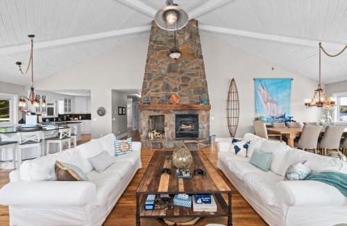 Ingramport House | The Land Yacht