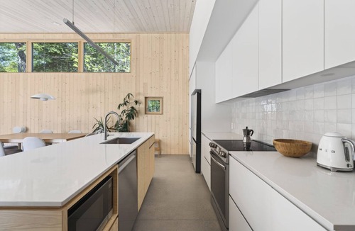 Wentworth-Nord Ski Chalet | The Lost Lake Residence