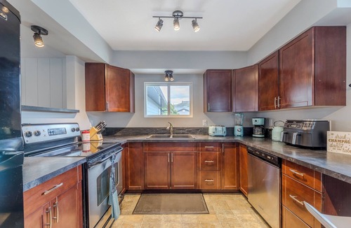 Okanagan-Similkameen House | The Lucky Place