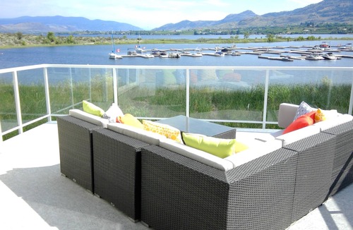 Osoyoos Cottage | The Mallard - Waterfront Cottage with Pool Table and Boat Slip!