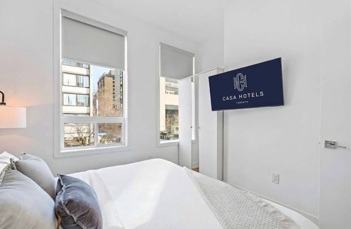 Grange Park Hotel | The McCaul | Spacious DT Suite near MAJOR INTERNATIONAL SPORTING EVENT 2026