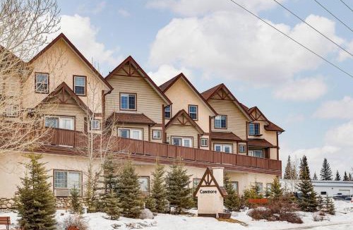 Canmore House | The Most Perfect Stay in Canmore with Mountain View