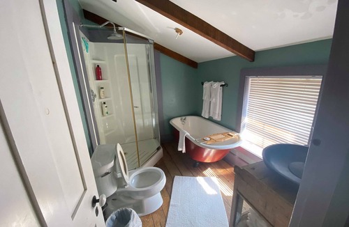 Old Town Historic District Hotel | The Olde Angel Inn