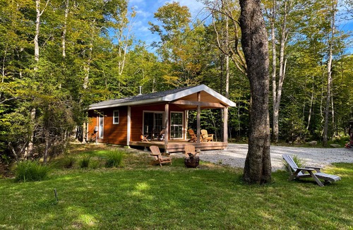 Kemptville House | The Owl Cabin - Gemütliches Haus im Wald Nahe See