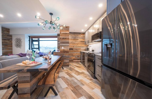 Whistler Village Cabin | The Penthouse Loft @Village Base