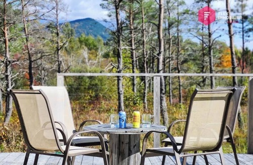 Notre-Dame-Des-Bois House | The Pilgrim - Rustic Ecoresponsible In the wild