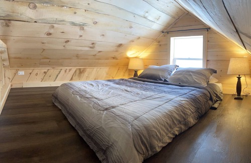 Amherst Cabin | The Pine Loft Cabin #17