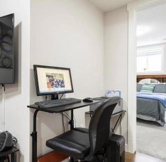 Airdrie House | The PLUSH Suite