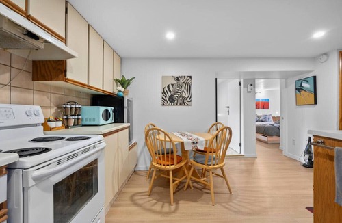 West Point Grey House | The Point Grey | 2BD/1BA Basement Suite