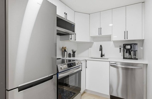 Northwest Edmonton Condo | The Pop Spot | 10 Min to Rogers | Blocks to 124st