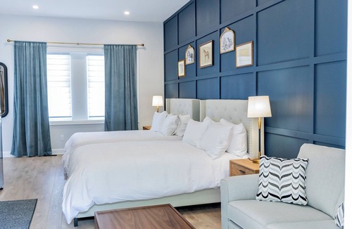 New Hamburg Bed & Breakfast | The Puddicombe House