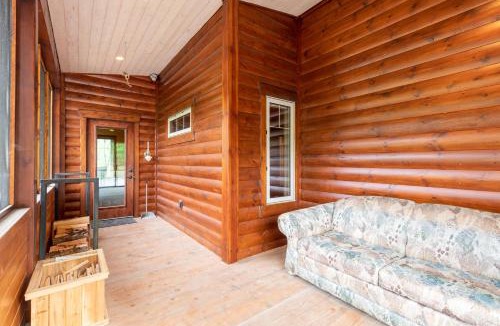 Parson Apartment | The Qu INN - Cozy Cabin