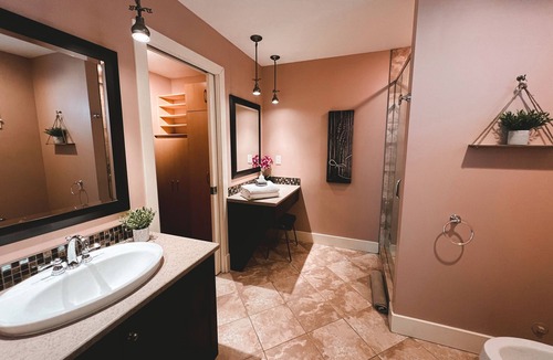 Ashton Creek Cabin | The Range-Mountain Lodge & Hot Tub