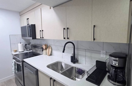 West Edmonton House | The Secord Suite Escape Fun Base Near the Mall