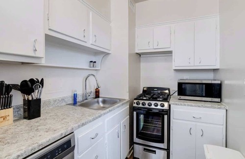 Downtown Baltimore Apartment | The Skyline