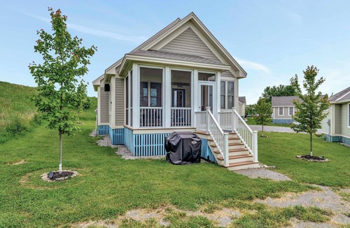 Cherry Valley House | The Song Wren - 33 Butternut