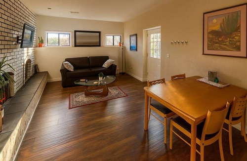 Central Okanagan Bed & Breakfast | The Susie Pearl Bed & Breakfast