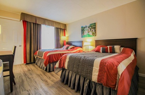 North River Hotel | The White Horse Motel