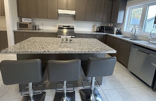 Stayner House | This house is a 5 bedroom(s), 4 bathrooms, located in Stayner, Ontario.