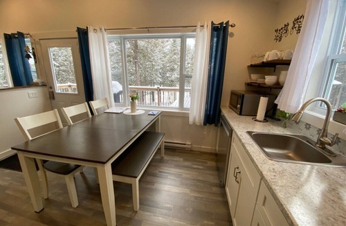 Saint Croix Cottage | Tidal Tranquility Cottage with Hot tub