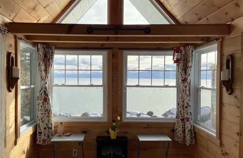 Colborne Cabin | Tiny House Big View