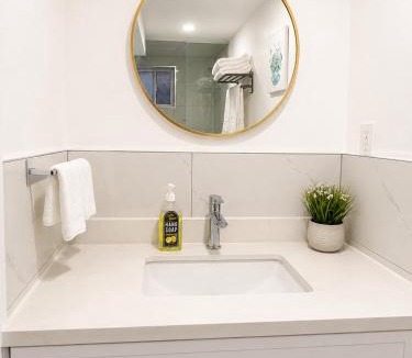 Jane and Finch House | TononHouse