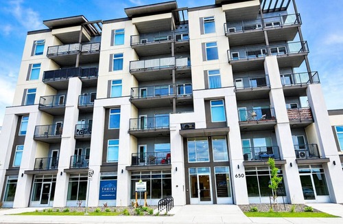 Okanagan-Similkameen Apartment | Top Floor Walk to Beach & Casino