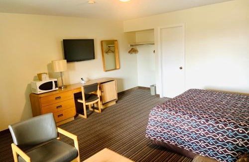 Lakeview Hotel | Toronto Lakeshore Hotel