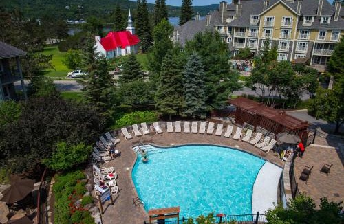 Mont-Tremblant Pedestrian Village Hotel | Tour des Voyageurs