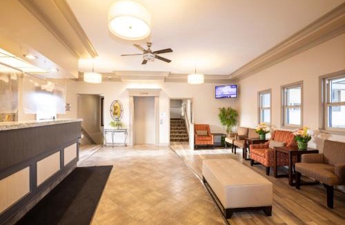 Quesnel Hotel | Tower Inn & Suites