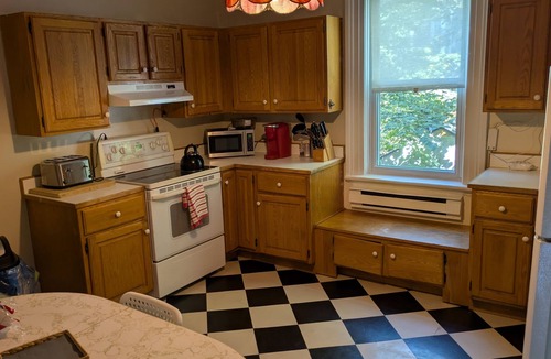 North End Apartment | Townhouse 3 at Historic Bauer Terrace