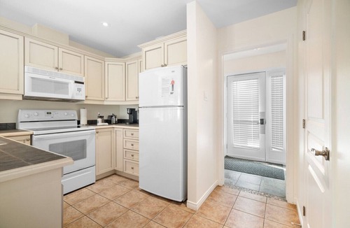 Mont-Tremblant Villa | Townhouse on the Golf w/Pool Access -Aiglon 1666