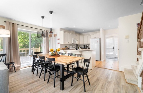 Mont-Tremblant Villa | Townhouse on the Golf w/Pool Access -Aiglon 1666