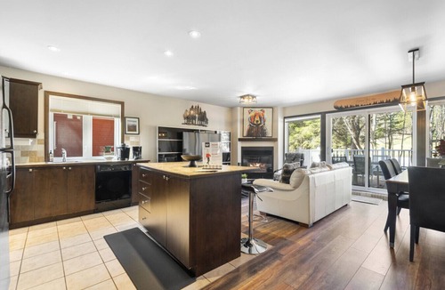 Mont-Tremblant Villa | Townhouse with Free Shuttle to Tremblant Resort