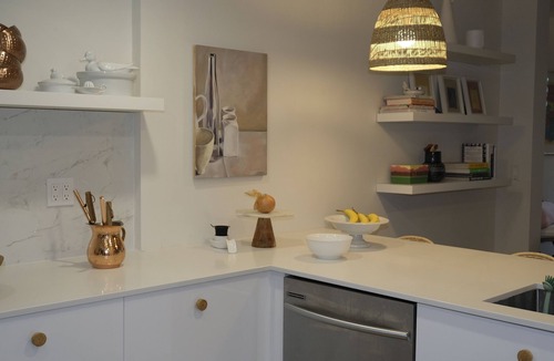Downtown Vancouver Condo | Tranquil Oasis in Yaletown