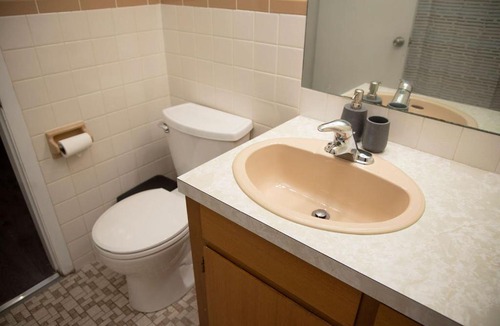 Moncton Apartment | Tranquil Retreats on Robinson