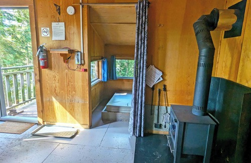 Saint-Faustin-Lac-Carre House | Treehouse by the lake, with rooftop terrace | Lodging #02