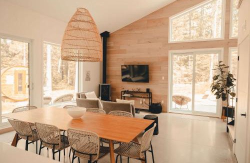 Morin Heights Ski Chalet | Two Zen Houses 3 & 6 - Villas and Spas