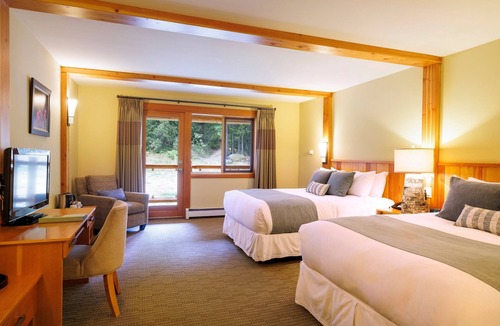 Gold Bridge Hotel | Tyax Lodge & Heliskiing