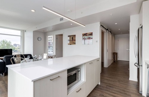 Beltline Apartment | Underwood 1B with Den