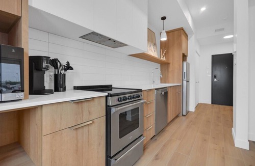 Rimouski-Neigette Apartment | Unit 104 - 55" TV - Netflix - Downtown