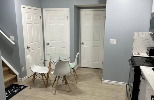 Northwest Calgary Bed & Breakfast | Unwind in Konga Suite-an upscale,modern 2 bedroom walk out with private access