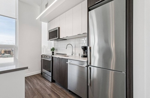 Victoria Park Apartment | Upscale 1-Bedroom Living in Calgary | BLVD Beltline Building
