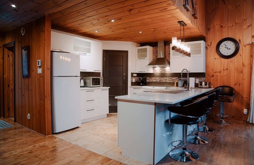 Saint-Gabriel-de-Brandon Ski Chalet | Venez visiter notre fabuleux chalet !
