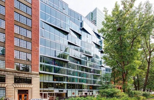 International District Apartment | Vibrant 2BR, Near Old Montreal w/Hot tub